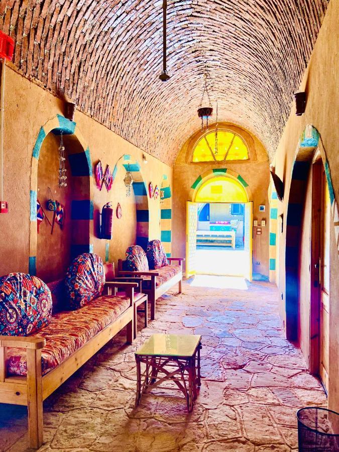 Kabara Nubian House Hotel อาบู ซิมเบล ภายนอก รูปภาพ