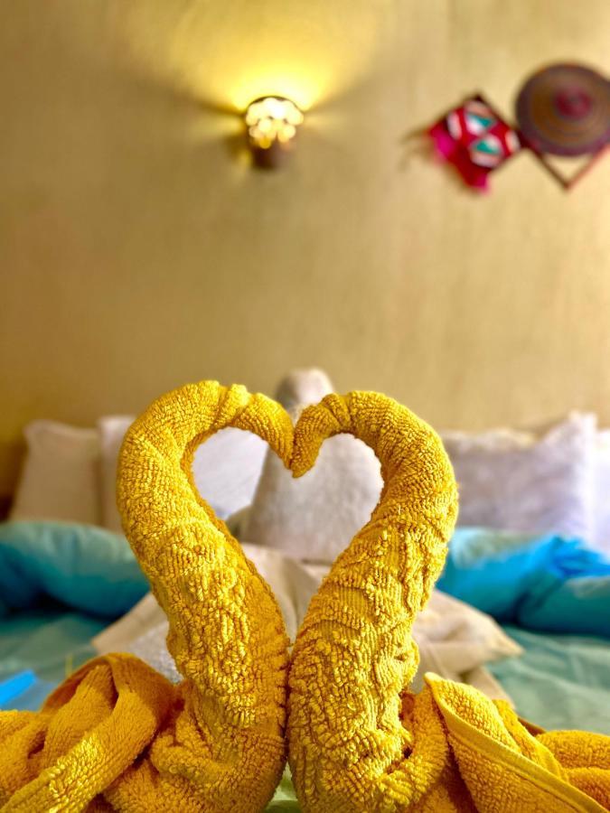 Kabara Nubian House Hotel อาบู ซิมเบล ภายนอก รูปภาพ